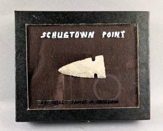 Native American Indian Schugtown Point Arrowhead, in Glass Display Box, 5.25" x 4.25"