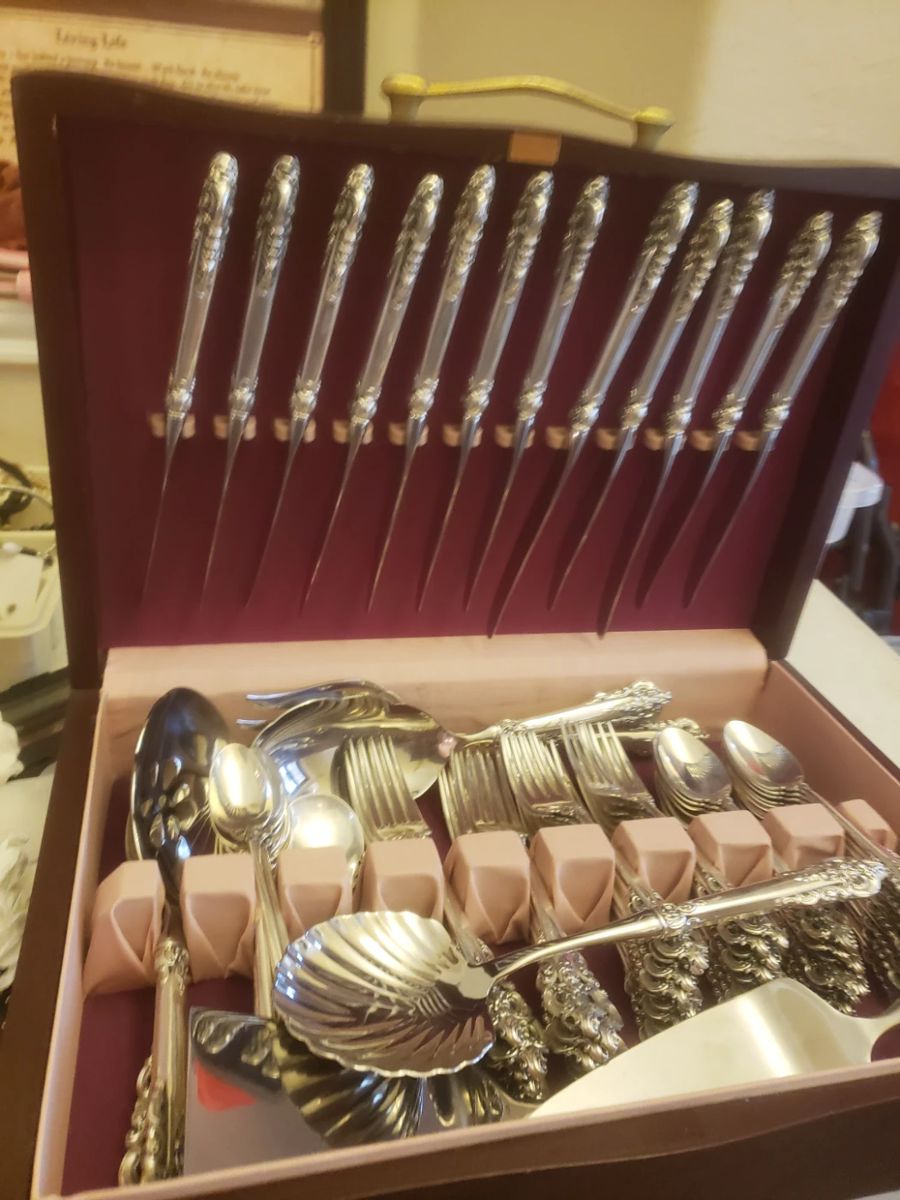 87 piece Grande Baroque Sterling Silver Flatware