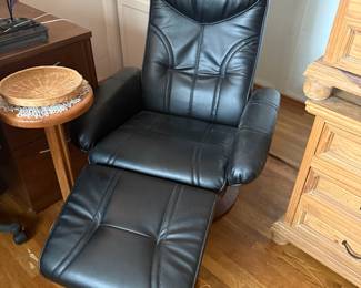 benchmaster swivel ottoman recliner chair