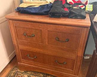 dresser/file cabinet