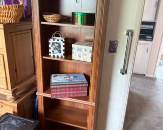 bookshelf