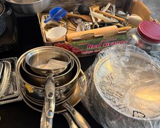 stainless steel cookware, utensils