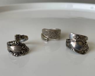 Lot 7514 2 Vintage Sterling Silver Spoon Rings Reed Barton Oneida 1 Silverplate