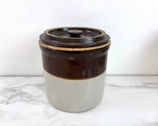 Lot 7445 Vintage Antique Stoneware Crock wLid