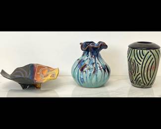 Lot 7355 Studio Pottery Gwen Redfern others