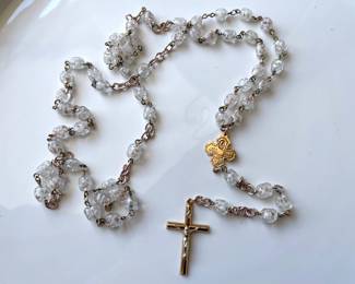 Lot 7510 14K Gold Cross Religious Prayer Rosary Beads