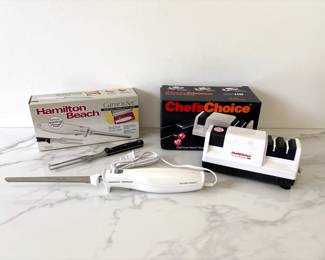 Lot 7535 Chefs Choice Knife Sharpener and Hamilton Beach Electric Carving Set