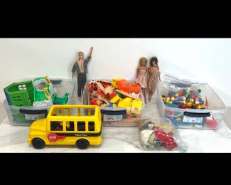 Lot 7418 Vintage Toys Fisher Price Barbie
