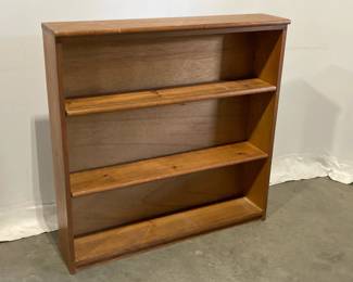 Lot 7561 Wooden Bookcase w Adjustable Shelves