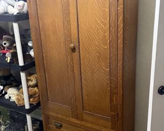 Antique Oak Vertical Filing / Storage Cabinet