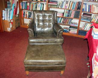 Heritage Chair & Ottoman