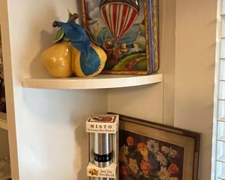 ASSORTED DECOR AND KITCHEN