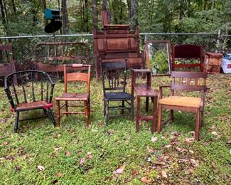 ASSORTED PROJECT CHAIRS