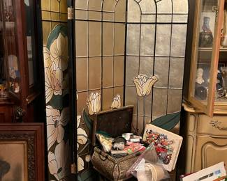 PAINTED ASIAN SCREEN