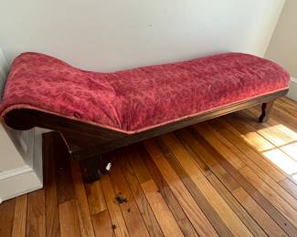 VICTORIAN FAINTING COUCH