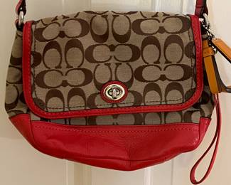 VINTAGE SOHO BOHO COACH SIGNATURE BAG