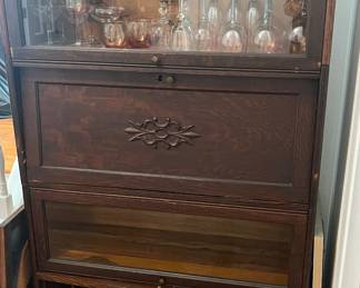 ANTIQUE BARRISTER BOOKCASE