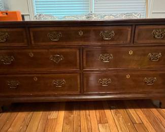 DREXEL STYLE DRESSER