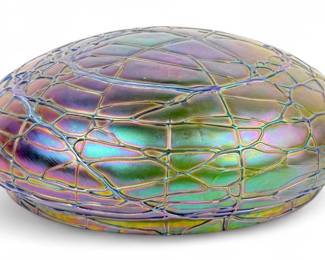 Loetz Iridescent Green Arts & Crafts Lamp Shade