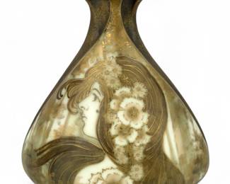 Stellmacher & Kessel Riessner Turn Teplitz Amphora Vase
