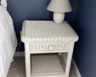 Vintage White Wicker Night Stand and Lamp