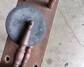 Antique spinning wheel