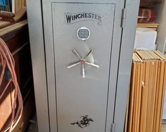 Gun safe