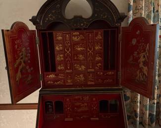 Vintage Chiniserie Oriental