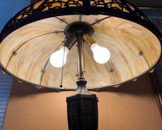 Tiffany Style Art Nouveau Bronze Floral Table Lamp