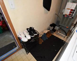 465Laundry Room