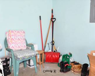576Garage