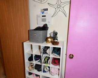 466Laundry Room
