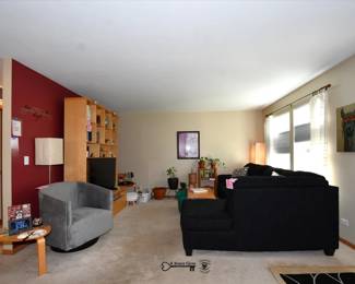 027Living Room