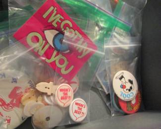 Vintage 1960s pins/paper