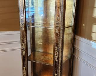French Provincial Display Curio Cabinet (Side view of previous picture)