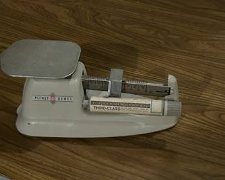 Vintage Pitney Bowes Postage Scale
