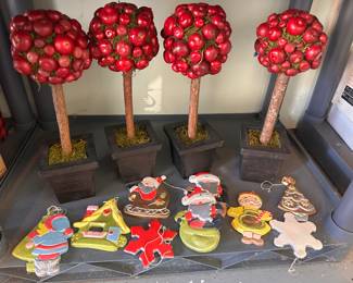 Pottery Barn Cranberry Topiaries