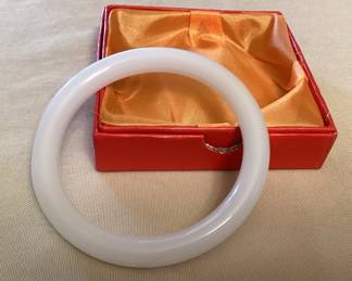 CMS092 White Jade Bangle Bracelet New