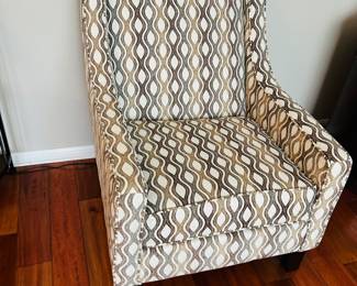 Side chair excellent condition