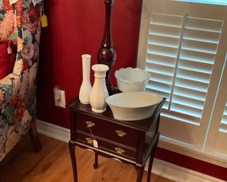 Small side table with white decor