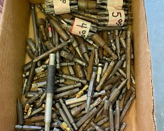 Various Screwdriver Bits