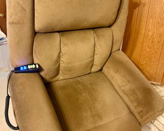 Tranquil Ease Lift Chair that Heats and Massages too!
