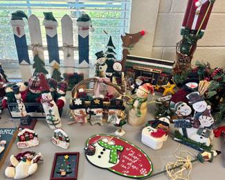 Christmas is only 87 days away!