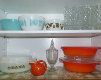 Vintage Pyrex & Fire King, 