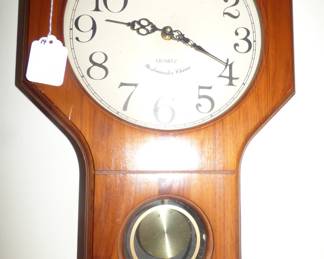 Elgin Quartz wall clock