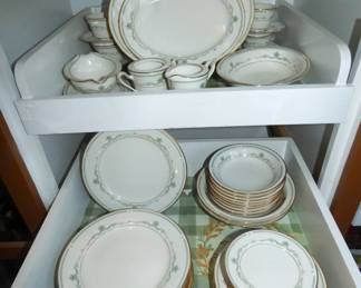Noritake "Blakesly" China Set