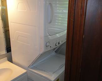 GE Stacking Washer Dryer