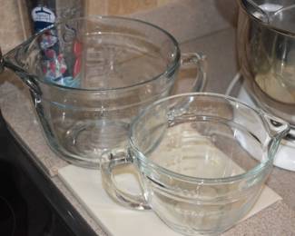 Anchor Hocking Measuring Cups