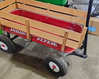 RADIO FLYER WAGON