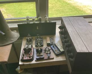 Early battery sets and keys